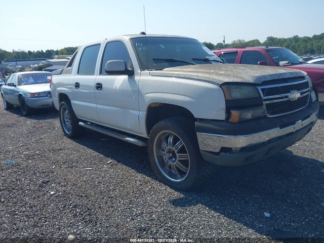 46130383 :رقم المزاد ، 3GNEC12T84G216990 vin ، 2004 Chevrolet Avalanche 1500 مزاد بيع