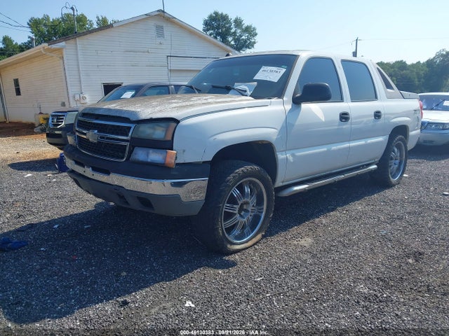 46130383 :رقم المزاد ، 3GNEC12T84G216990 vin ، 2004 Chevrolet Avalanche 1500 مزاد بيع