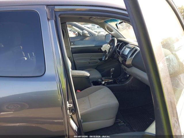 46130386 :رقم المزاد ، 5TFTX4CN0EX044375 vin ، 2014 Toyota Tacoma مزاد بيع