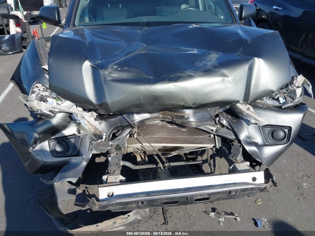 46130386 :رقم المزاد ، 5TFTX4CN0EX044375 vin ، 2014 Toyota Tacoma مزاد بيع