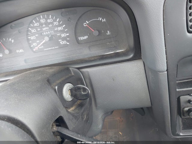 Продаж на аукціоні авто 1996 Nissan Truck Xe, vin: 1N6SD11S8TC313848, номер лоту: 46130388