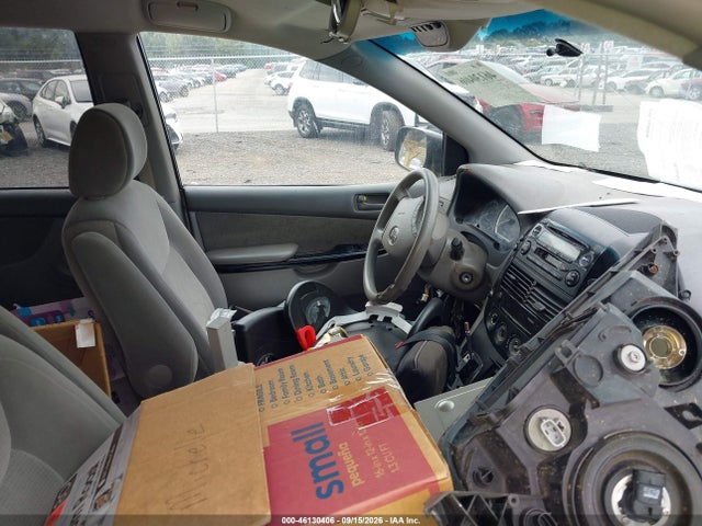 46130406 :رقم المزاد ، 5TDZA23C35S363600 vin ، 2005 Toyota Sienna Le مزاد بيع