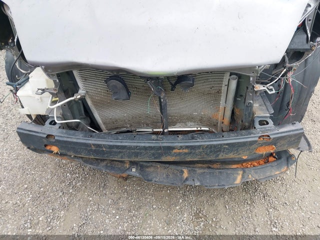 46130406 :رقم المزاد ، 5TDZA23C35S363600 vin ، 2005 Toyota Sienna Le مزاد بيع
