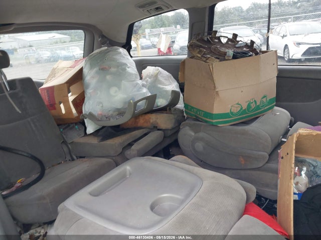 46130406 :رقم المزاد ، 5TDZA23C35S363600 vin ، 2005 Toyota Sienna Le مزاد بيع