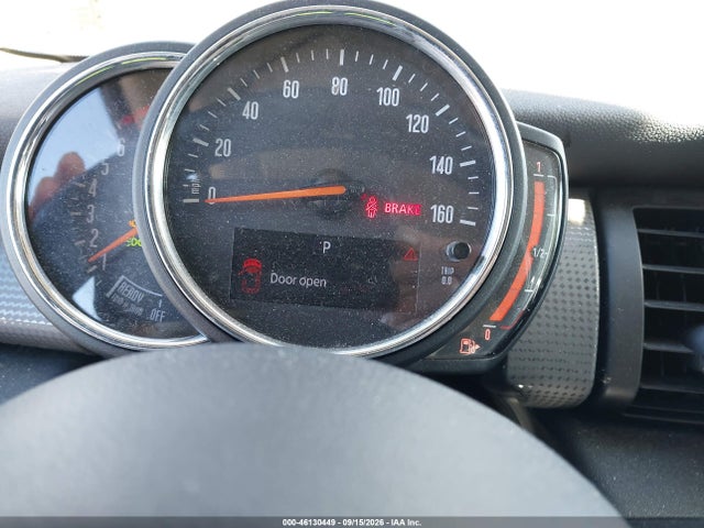 Aukcja sprzedaży 2019 Mini Hardtop Cooper, vin: WMWXP5C5XK2H30181, numer aukcji: 46130449