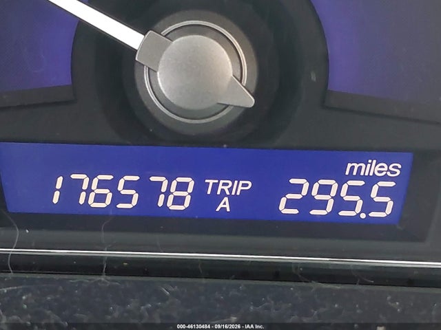 46130484 :رقم المزاد ، JHMFA36228S010805 vin ، 2008 Honda Civic Hybrid مزاد بيع