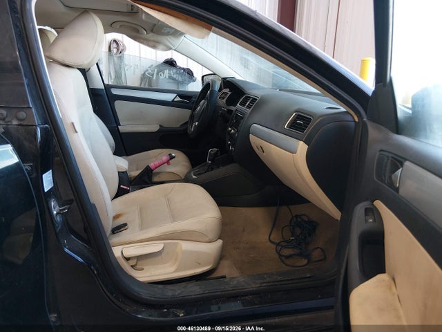 2012 Volkswagen Jetta 2.5l Sel მანქანა იყიდება აუქციონზე, vin: 3VWLX7AJ0CM304386, აუქციონის ნომერი: 46130489
