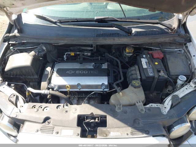 Chevrolet Sonic Lt Auto 2014 1G1JC5SHXE4199109 Image 10