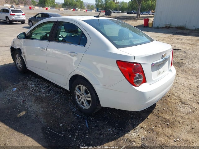 Chevrolet Sonic Lt Auto 2014 1G1JC5SHXE4199109 Image 3
