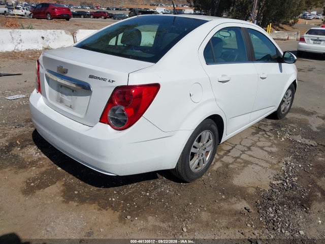 Chevrolet Sonic Lt Auto 2014 1G1JC5SHXE4199109 Image 4