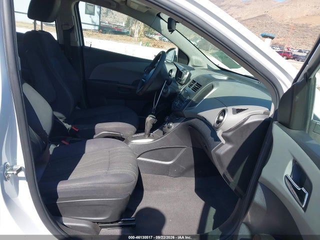 Chevrolet Sonic Lt Auto 2014 1G1JC5SHXE4199109 Image 5