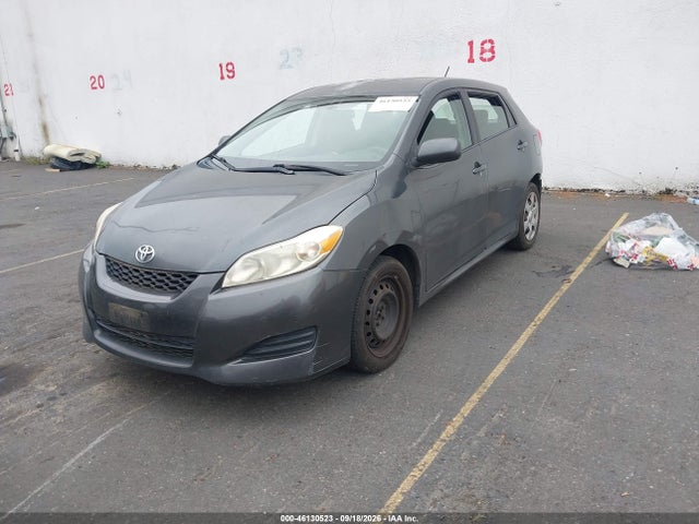 46130523 :رقم المزاد ، 2T1KU4EE2AC279144 vin ، 2010 Toyota Matrix مزاد بيع