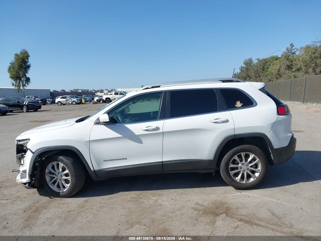 2019 Jeep Cherokee Latitude Fwd მანქანა იყიდება აუქციონზე, vin: 1C4PJLCB2KD384286, აუქციონის ნომერი: 46130578