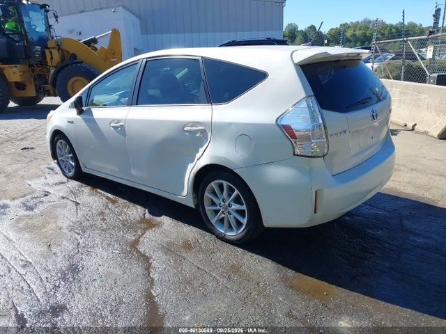 Продажа на аукционе авто 2012 Toyota Prius V Five, vin: JTDZN3EU8C3026340, номер лота: 46130589