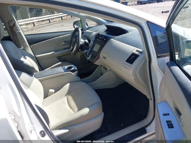 Продажа на аукционе авто 2012 Toyota Prius V Five, vin: JTDZN3EU8C3026340, номер лота: 46130589