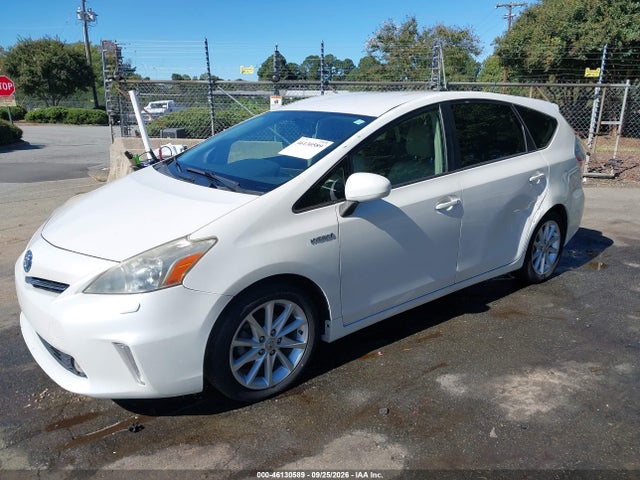Продажа на аукционе авто 2012 Toyota Prius V Five, vin: JTDZN3EU8C3026340, номер лота: 46130589