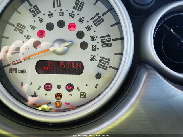 46130616 :رقم المزاد ، WMWRE33483TD59009 vin ، 2003 Mini Cooper S مزاد بيع