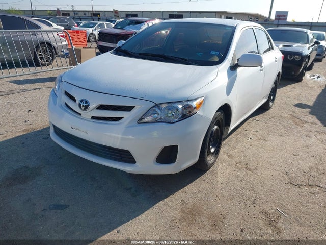 46130625 :رقم المزاد ، 2T1BU4EE5CC781827 vin ، 2012 Toyota Corolla Le مزاد بيع