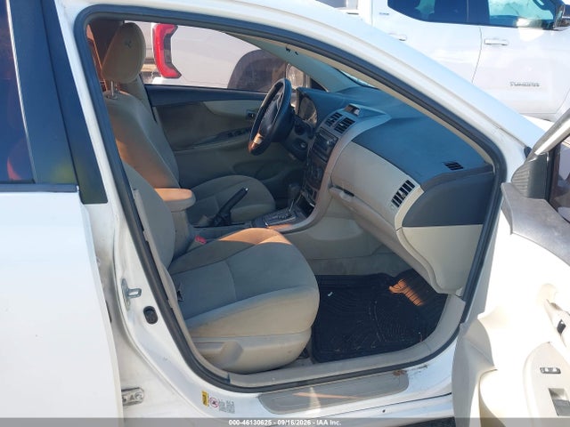 46130625 :رقم المزاد ، 2T1BU4EE5CC781827 vin ، 2012 Toyota Corolla Le مزاد بيع