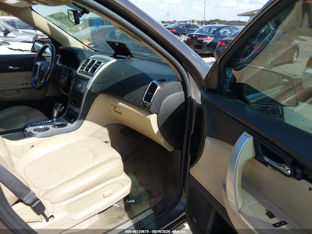 46130679 :رقم المزاد ، 1GKKRRED3BJ156372 vin ، 2011 Gmc Acadia Slt-1 مزاد بيع