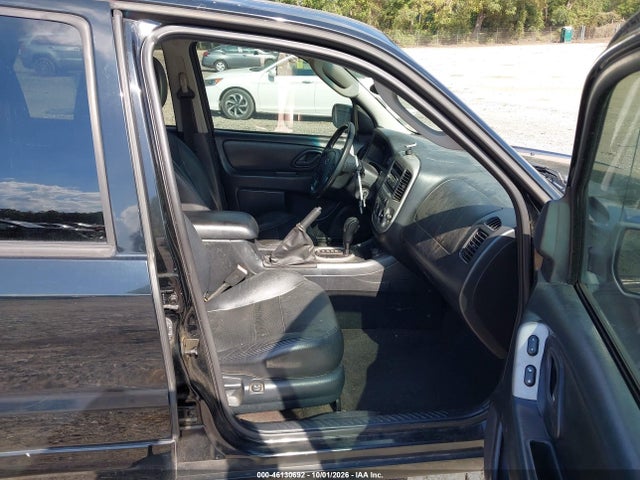 2007 Ford Escape Limited მანქანა იყიდება აუქციონზე, vin: 1FMYU94167KB95689, აუქციონის ნომერი: 46130692