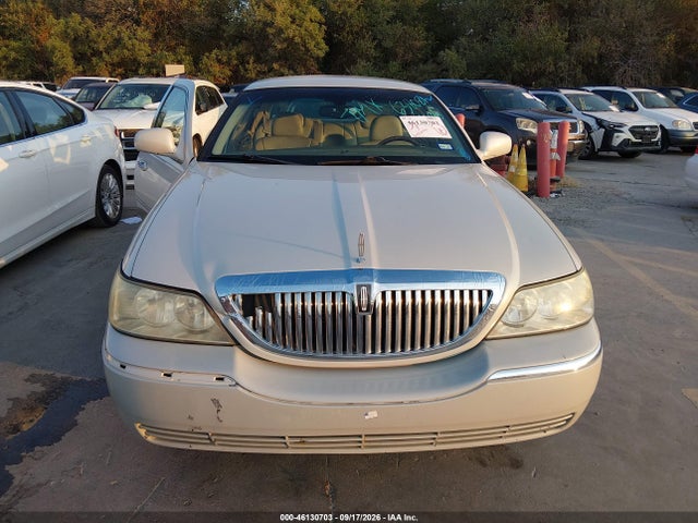 Aukcja sprzedaży 2004 Lincoln Town Car Ultimate L, vin: 1LNHM85W64Y638081, numer aukcji: 46130703