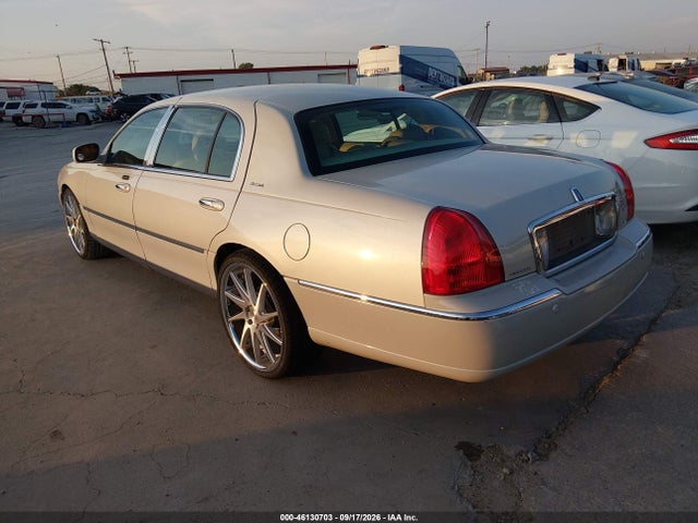 Aukcja sprzedaży 2004 Lincoln Town Car Ultimate L, vin: 1LNHM85W64Y638081, numer aukcji: 46130703