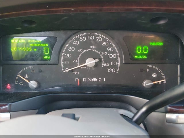 Aukcja sprzedaży 2004 Lincoln Town Car Ultimate L, vin: 1LNHM85W64Y638081, numer aukcji: 46130703