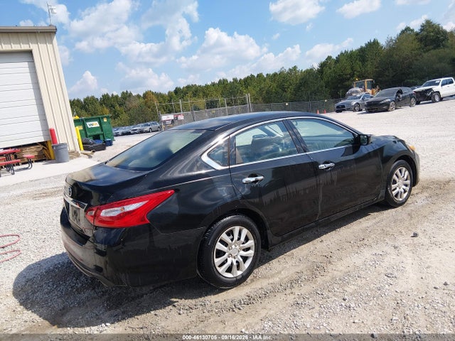 Продажа на аукционе авто 2017 Nissan Altima 2.5 S, vin: 1N4AL3AP9HC210475, номер лота: 46130705