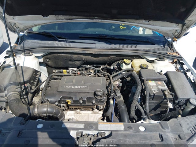 1G1PE5SB3E7131166 Chevrolet Cruze 2lt Auto