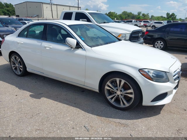 2016 Mercedes-benz C 300 მანქანა იყიდება აუქციონზე, vin: 55SWF4JB5GU130558, აუქციონის ნომერი: 46130800