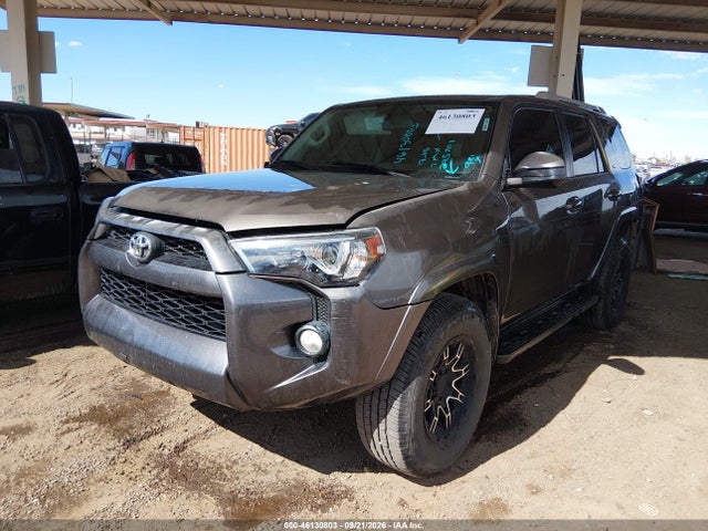 Toyota 4RUNNER SR5 2016 JTEBU5JR0G5295701 Image 2