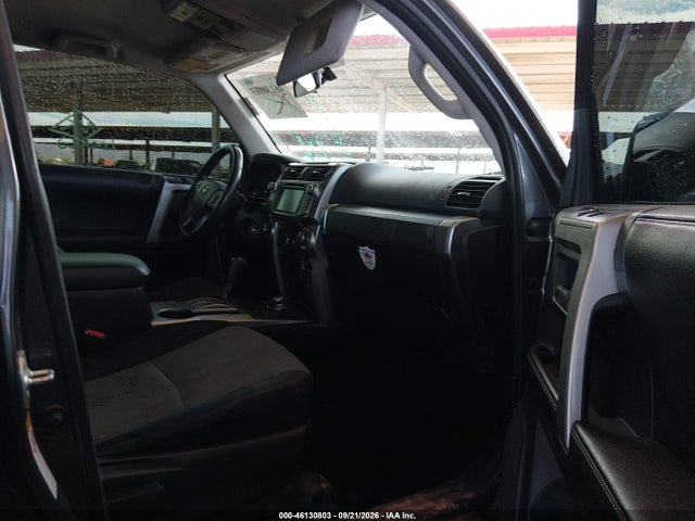Toyota 4RUNNER SR5 2016 JTEBU5JR0G5295701 Image 5