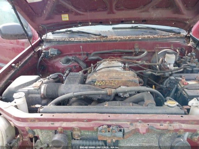 2001 Toyota Tundra Sr5 V8 მანქანა იყიდება აუქციონზე, vin: 5TBBT441X1S166432, აუქციონის ნომერი: 46130809