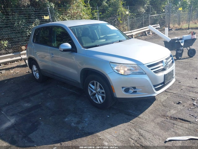 Продаж на аукціоні авто 2011 Volkswagen Tiguan S, vin: WVGBV7AXXBW524945, номер лоту: 46130816