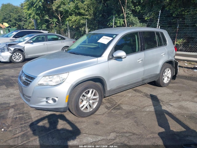 46130816 :رقم المزاد ، WVGBV7AXXBW524945 vin ، 2011 Volkswagen Tiguan S مزاد بيع