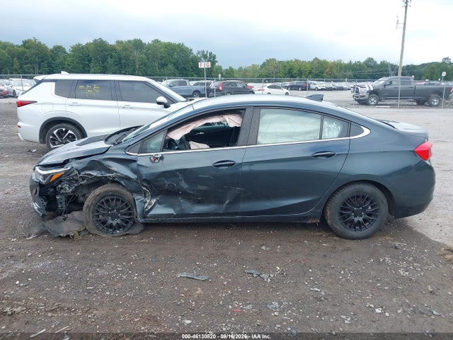 46130820 :رقم المزاد ، 1G1BE5SM4H7136683 vin ، 2017 Chevrolet Cruze Lt Auto مزاد بيع