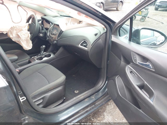 46130820 :رقم المزاد ، 1G1BE5SM4H7136683 vin ، 2017 Chevrolet Cruze Lt Auto مزاد بيع