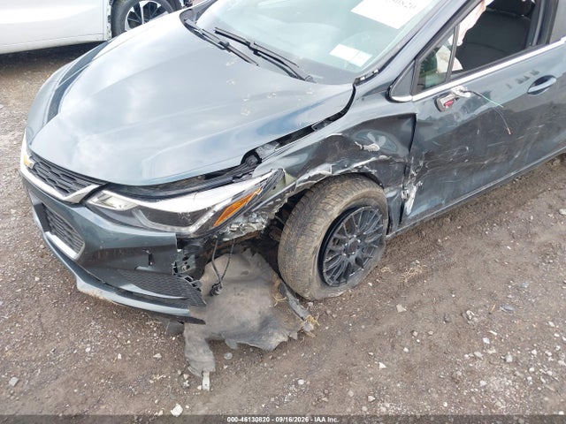 46130820 :رقم المزاد ، 1G1BE5SM4H7136683 vin ، 2017 Chevrolet Cruze Lt Auto مزاد بيع