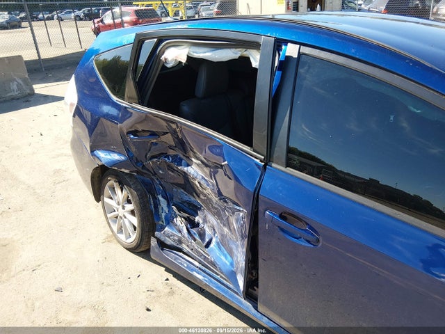 46130826 :رقم المزاد ، JTDZN3EU1C3160672 vin ، 2012 Toyota Prius V Five مزاد بيع