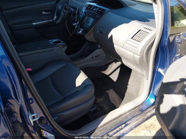 46130826 :رقم المزاد ، JTDZN3EU1C3160672 vin ، 2012 Toyota Prius V Five مزاد بيع