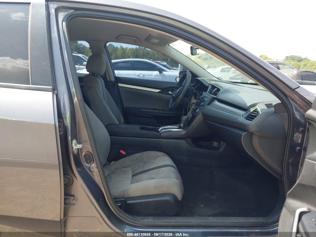 Продажа на аукционе авто 2016 Honda Civic Lx, vin: 19XFC2F56GE024577, номер лота: 46130855