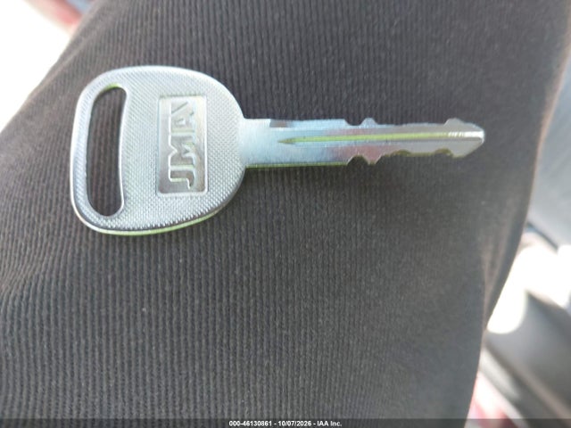 46130861 :رقم المزاد ، 1GNDX03E52D221259 vin ، 2002 Chevrolet Venture Ls 1sc Pkg مزاد بيع