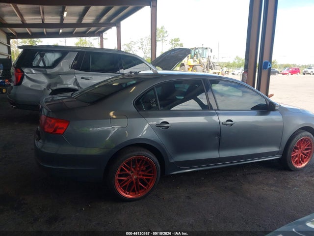 Продаж на аукціоні авто 2013 Volkswagen Jetta 2.0l S, vin: 3VW2K7AJ4DM366398, номер лоту: 46130867