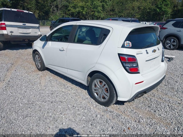 Продажа на аукционе авто 2017 Chevrolet Sonic Lt Auto, vin: 1G1JG6SH1H4160570, номер лота: 46130886