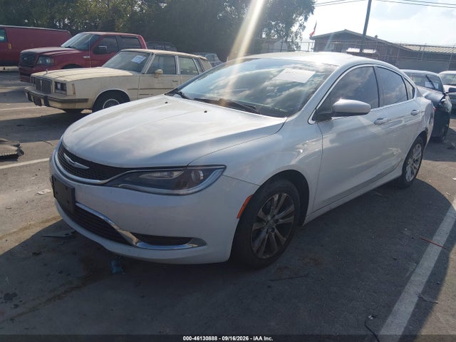 46130888 :رقم المزاد ، 1C3CCCAB7FN683675 vin ، 2015 Chrysler 200 Limited مزاد بيع