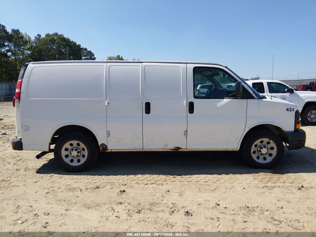 2013 Chevrolet Express 1500 Work Van მანქანა იყიდება აუქციონზე, vin: 1GCSGAFX1D1105306, აუქციონის ნომერი: 46130898
