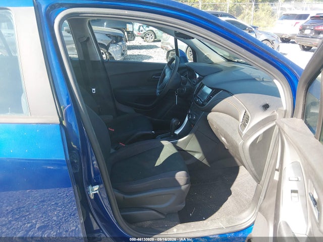 Продажа на аукционе авто 2017 Chevrolet Trax Ls, vin: 3GNCJNSB2HL164104, номер лота: 46130920