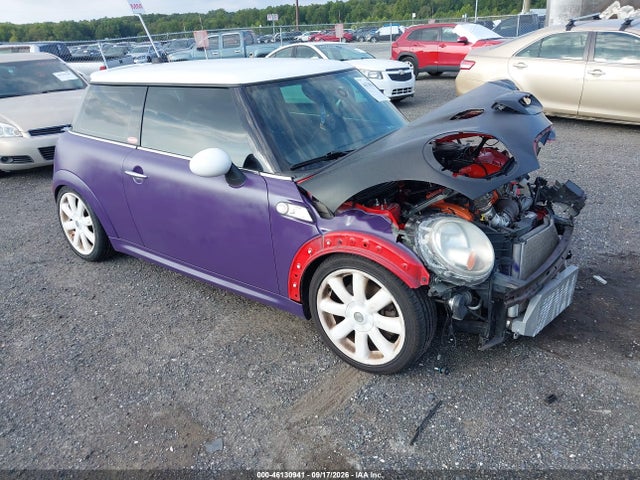 2007 Mini Cooper S მანქანა იყიდება აუქციონზე, vin: WMWMF73587TL86981, აუქციონის ნომერი: 46130941