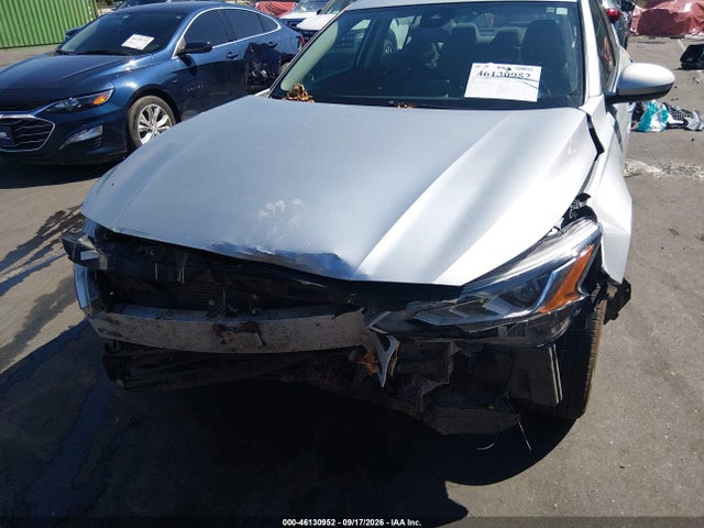 2022 Nissan Altima Sv Fwd მანქანა იყიდება აუქციონზე, vin: 1N4BL4DV6NN335695, აუქციონის ნომერი: 46130952